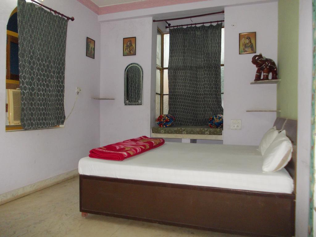 Raj Mahal Guest House Būndi Esterno foto